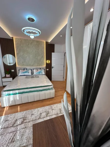Tirane, shitet apartament 2+1+Ballkon Kati 7, 116 m² 255.000 € (Pallati me Shigjeta, Rruga e Kavajës)