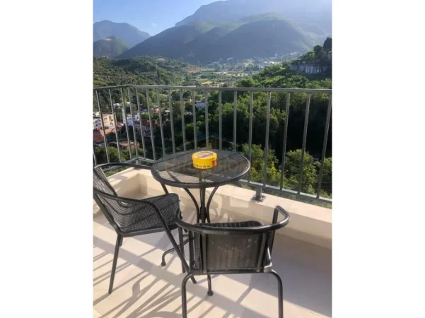 Tirane, shes apartament 1+1+Ballkon Kati 5, 65 m² 99.000 € (Jaho Residence)