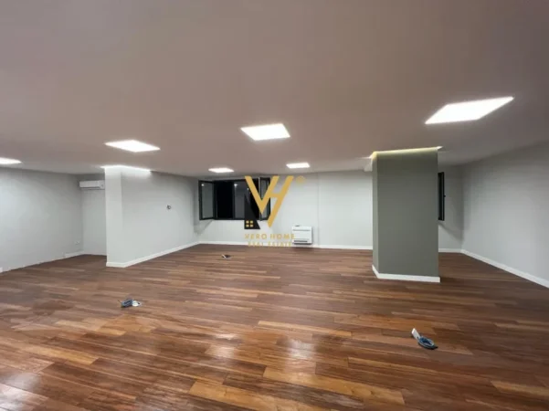 Tirane, shitet ambjent biznesi Kati 2, 140 m² 380.000 € (SHALLVARET)