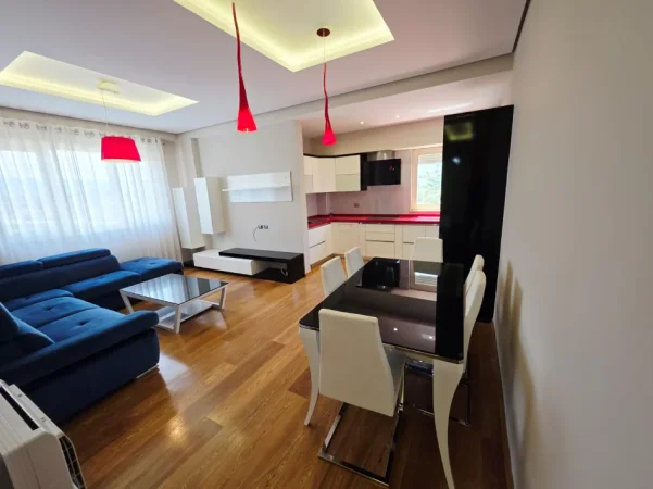 Tirane, shitet apartament 2+1 Kati 4, 96 m² (Liqeni thate)