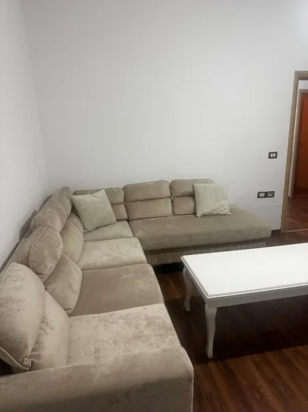 🔥 OKAZION 🔥🏡 Jepet me Qera Shtepi 2+1 ne Astir,  450 euro