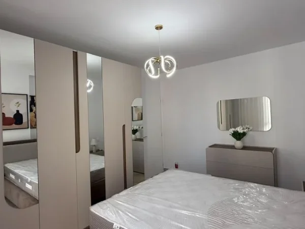 Tirane, jepet me qera apartament 2+1+Aneks+Ballkon Kati 3, 86 m² 800 € (Bulevardi I Ri)