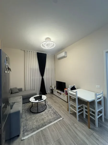 Tirane, jepet me qera apartament 1+1 Kati 3, 58 m² 450 € (Pasho Hysa)