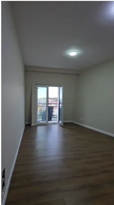Tirane, shitet apartament 1+1+Aneks+Ballkon Kati 4, 77 m² 138.000 € (Rruga Gjon Krisli)