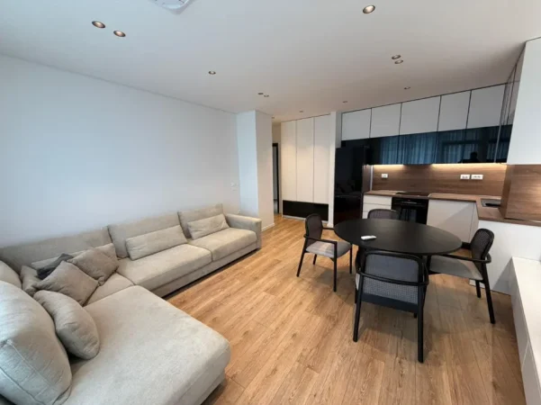 Tirane, shes apartament 1+1+Ballkon Kati 6, 70 m² 345.000 € (Lake View Residence, Liqeni Artificial)