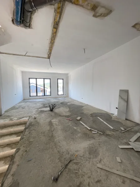Tirane, shitet apartament duplex 3+1+Aneks+Ballkon Kati 1, 198 m² 440.000 € (Piccadilly Residence)
