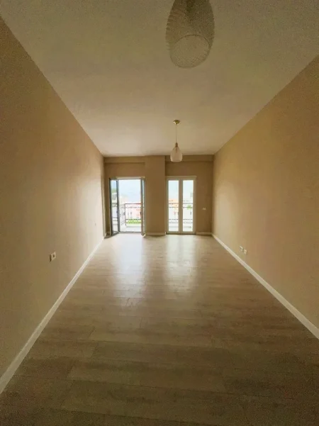 Tirane, shitet apartament 1+1+Aneks+Ballkon Kati 3, 94 m² 149.000 € 
