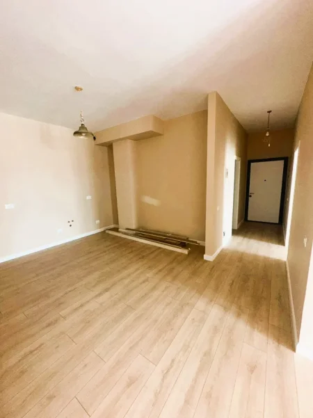 Tirane, shitet apartament 1+1+Aneks+Ballkon Kati 3, 94 m² 149.000 € 