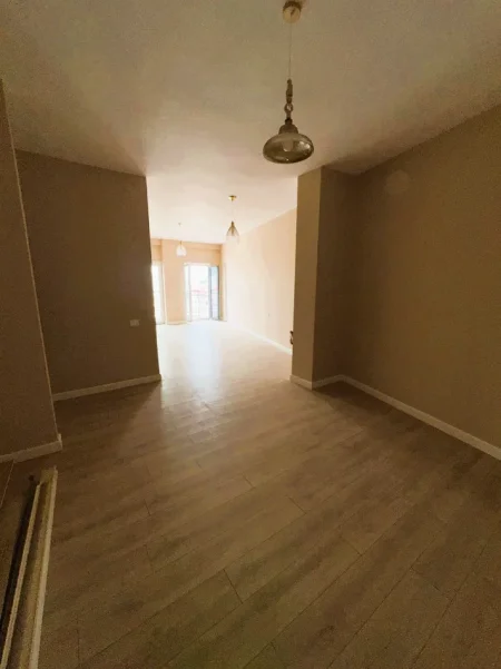 Tirane, shitet apartament 1+1+Aneks+Ballkon Kati 3, 94 m² 149.000 € 