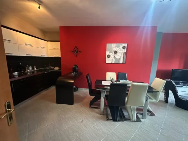 Tirane, shitet apartament 2+1+Ballkon Kati 6, 116 m² 220.000 € (Rruga Irfan Tomini)
