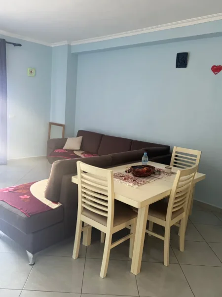 Tirane, jepet me qera apartament 2+1 Kati 2, 80 m² 470 € (ASTIR)