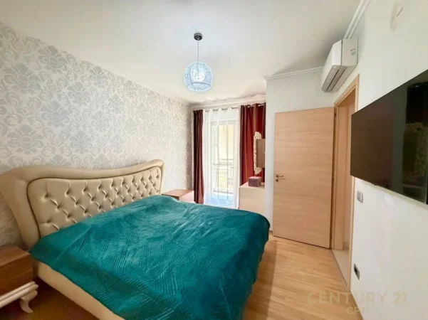 Tirane, jepet me qera apartament 2+1 Kati 2, 100 m² 600 € (Tower Bridge)