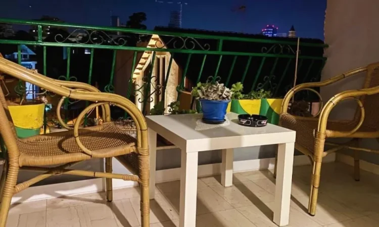 Tirane, jepet me qera apartament 2+1 Kati 4, 100 m² 800 € (Rruga e Kavajes)