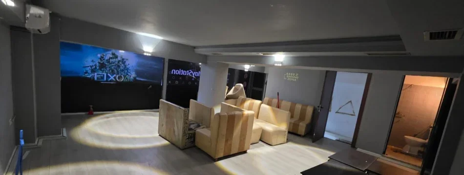 Tirane, jepet me qera apartament 2+1 Kati 1, 100 m² 800 € (21 Dhjetori)