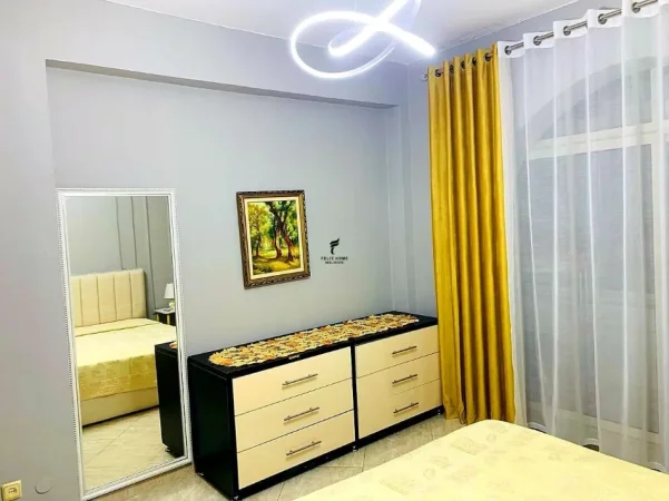 Tirane, jepet me qera apartament 1+1 Kati 4, 73 m² 600 € (RRUGA E KAVAJES)