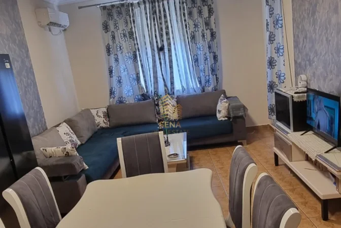 Tirane, jepet me qera apartament 2+1+Ballkon Kati 8, 95 m² 500 € (Astir)