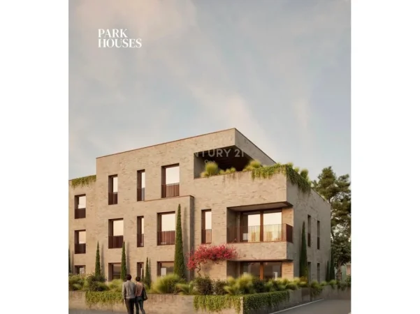 Tirane, shes Vile 4+1 Kati 2, 303 m² 600.000 € (Mjull - Bathore)