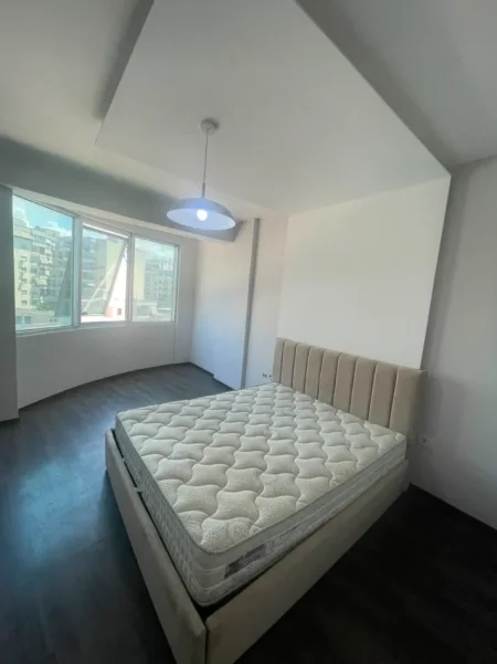 Tirane, shitet apartament 2+1+Aneks+Ballkon Kati 3, 96 m² 155.000 € (kashar , casa italia)