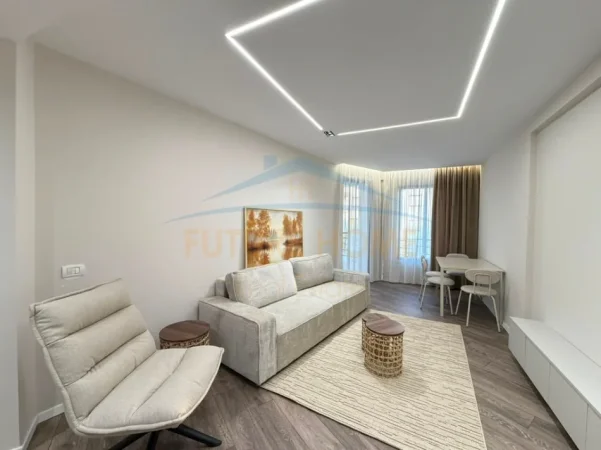 Tirane, shitet apartament 1+1 Kati 8, 65 m² 115.957 € (Yzberisht)
