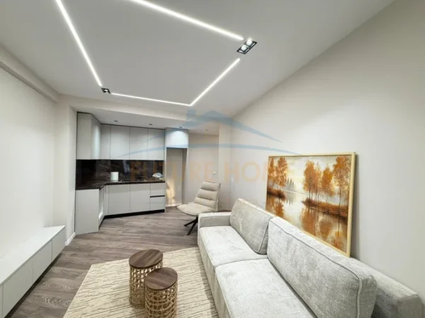 Tirane, shitet apartament 1+1 Kati 8, 65 m² 115.957 € (Yzberisht)