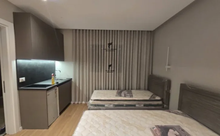 Tirane, jepet me qera garsonier Kati 4, 25 m² 400 € (PAZARI I RI)