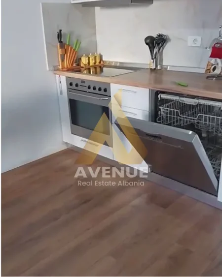 Tirane, jepet me qera apartament 1+1 Kati 5, 70 m² 600 € (PRANË REPORT TV, ISH PARKU, TIRANË)