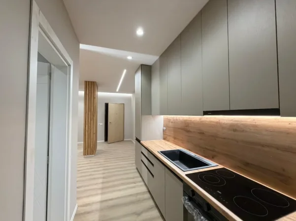 Vlore - Lungomare, shitet garsonier Studio Kati 4, 43 m² 90.000 € (Rruga Dhimitër Konomi, Vlore)