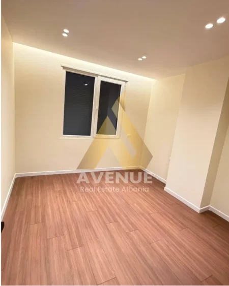 Tirane, shitet apartament 2+1 Kati 5, 79 m² 190.000 € (BULEVARDI “ZHAN D’ARK”, PRANË MATERNITETIT TË RI)