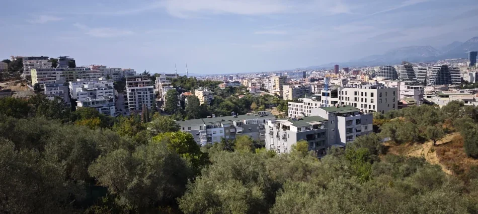 Tirane, shitet apartament 1+1 Kati 2, 42 m² 97.000 € (Rruga e Ullishtes)