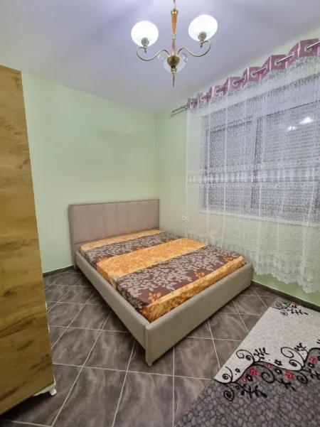 Tirane, shitet apartament 1+1 Kati 2, 42 m² 97.000 € (Rruga e Ullishtes)