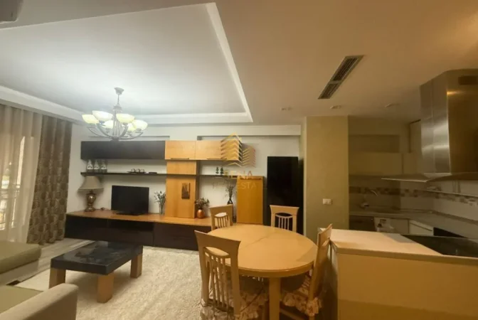 Tirane, jepet me qera apartament 2+1+Ballkon Kati 2, 95 m² 650 € (Bulevardi i Ri)