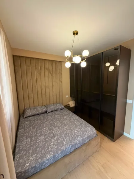 🏡 Jepet me Qira Apartament 1+1 – Pranë Maternitetit të Ri
