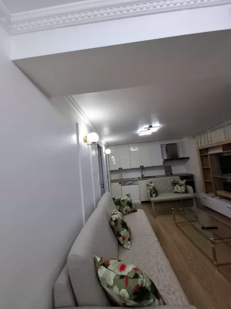 Tirane, jepet me qera apartament 2+1 Kati 2, 90 m² 450 € (PALLATET CABEJ)