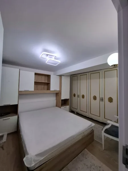 Tirane, jepet me qera apartament 2+1 Kati 2, 90 m² 450 € (PALLATET CABEJ)