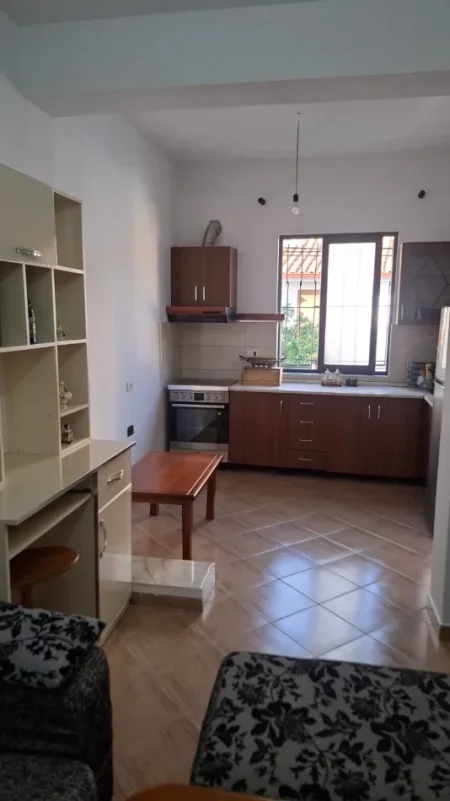 Tirane, jepet me qera apartament 1+1+Ballkon Kati 2, 60 m² 450 € (e diskutueshme) (Don Bosko, pranë Vizion +)