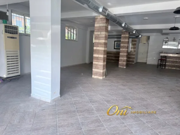 Tirane, jepet me qera dyqan Kati 0, 180 m² 1.300 € (JORDAN MISJA)