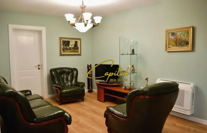 Tirane, jepet me qera apartament 2+1 Kati 4, 100 m² 800 € (RRUGA E KAVAJES)