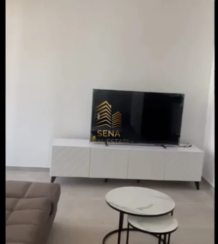 Tirane, jepet me qera apartament 1+1+Ballkon Kati 3, 80 m² 450 € (Laprake, Eagle Residence)