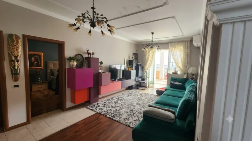Tirane, jepet me qera apartament 2+1+Ballkon Kati 6, 140 m² 750 € (Pranë Ambasadës Amerikane)