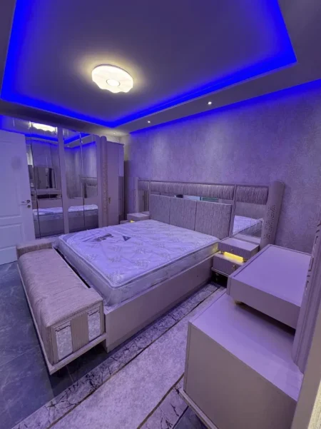 Tirane, jepet me qera apartament 1+1 Kati 8, 70 m² 500 € (Univers City)