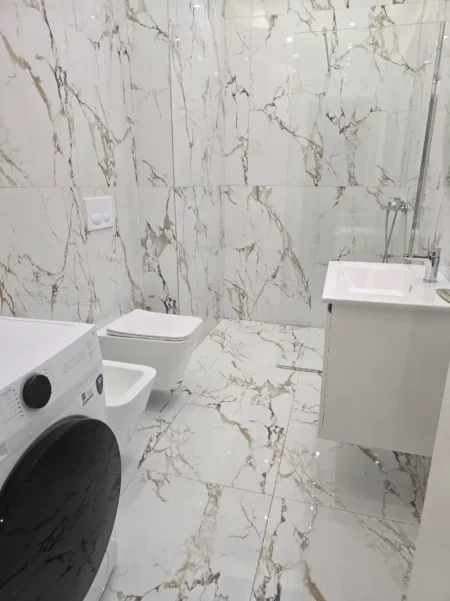 Tirane, jepet me qera apartament 1+1+Ballkon Kati 5, 60 m² 55000 Leke (Paskuqan)