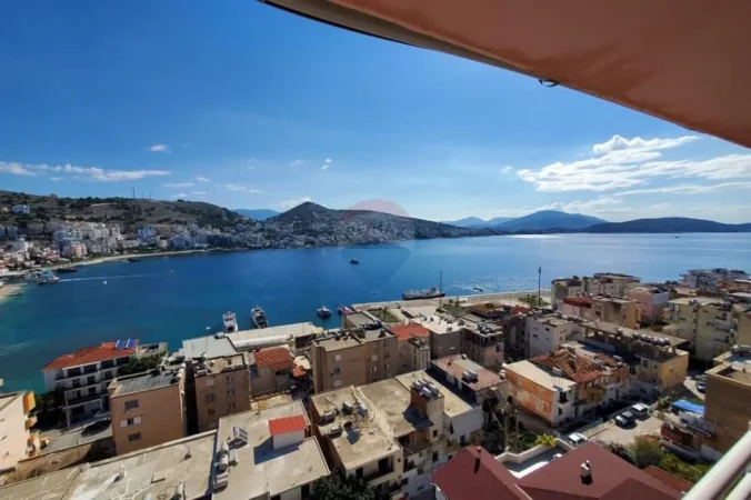 Sarande, jepet me qera apartament , 200 m² 650 € (Rruga Mitat Hoxha)
