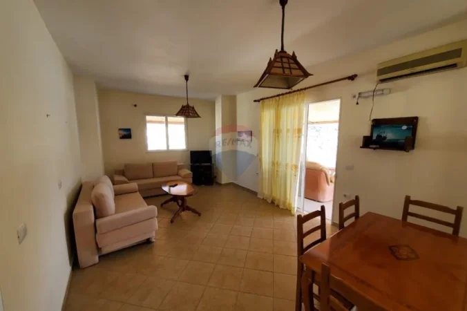 Sarande, jepet me qera apartament , 200 m² 650 € (Rruga Mitat Hoxha)