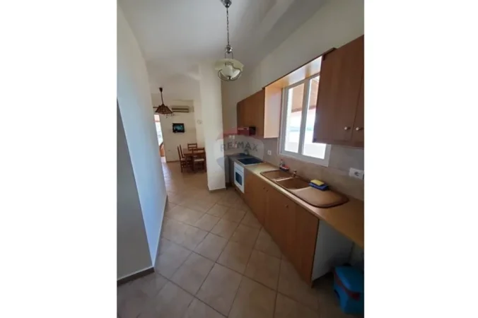 Sarande, jepet me qera apartament , 200 m² 650 € (Rruga Mitat Hoxha)