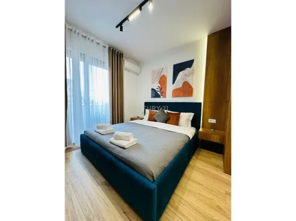 Tirane, jepet me qera apartament 1+1 Kati 5, 40 m² 500 € (xhamia e tabakeve)