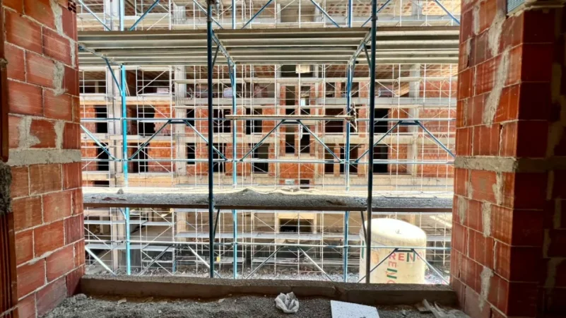SHITET: 1+1 📍Paskuqan (Ringside Residence) - Orientim: JUG (Plot Diell🌞) - 79,900€ - S.66m² || Nje nga Zonat me Zhvillimin me te shpejte te Tiranes