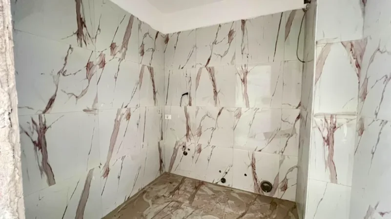 🏠SHITET: 2+1+1 Garderob 📍Xhamllik - Orientim Jug 🌞 - 170,000€ - Pallat V.2026 - K.2 - 99m² ||  🔥Gati per Banim - Gusht 2026🔥