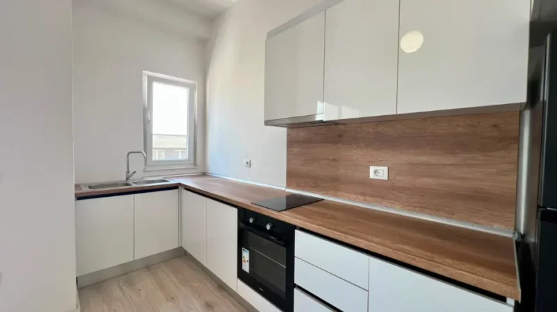 🏠Me Qera : 1+1 📍Aura Complex (Prane Zoja e Keshilit te Mire) - 55,000Leke/Muaj - Pallat V.2025 - K.6 - 65m² - (E Pa Banuar 100% e re)🔥☄️