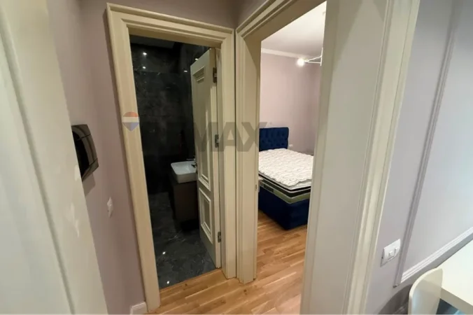 Tirane, jepet me qera apartament , 70 m² 700 € 