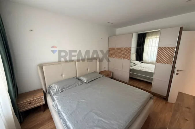Tirane, jepet me qera apartament , 82 m² 750 € 